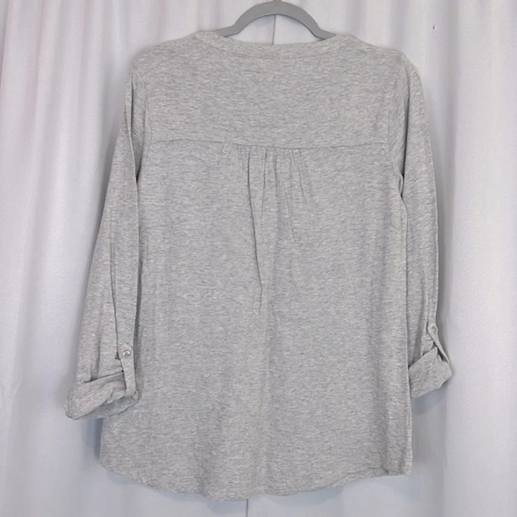 Style & Co NWT Women’s Gray Roll up Beading Top Size Small - Picture 3 of 9